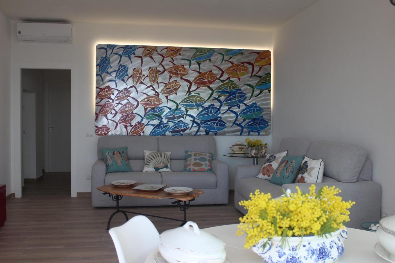 Alba Stupendo Appartamento In Villa Fronte Mare - Golfo Dell'Asinara - Internet Free Valledoria Kültér fotó
