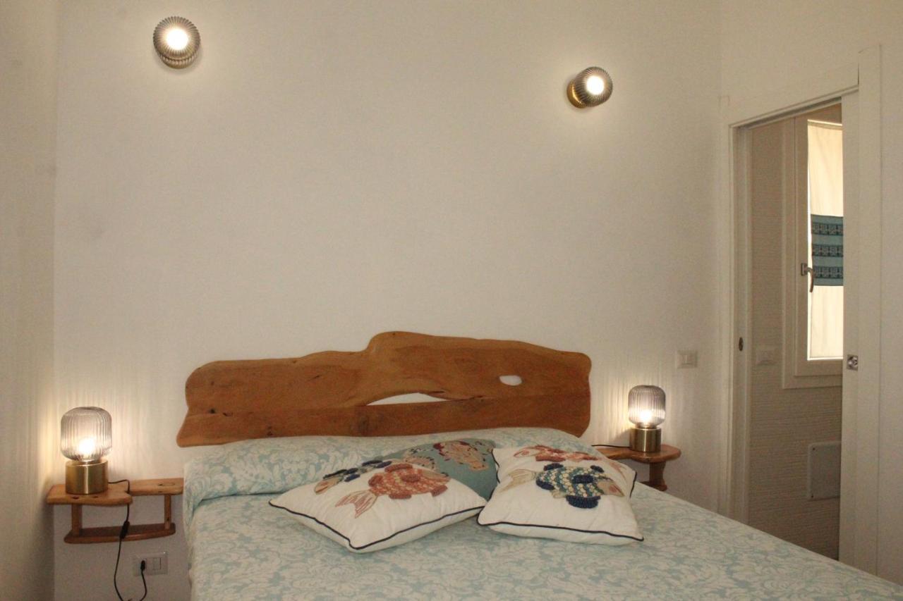 Alba Stupendo Appartamento In Villa Fronte Mare - Golfo Dell'Asinara - Internet Free Valledoria Kültér fotó